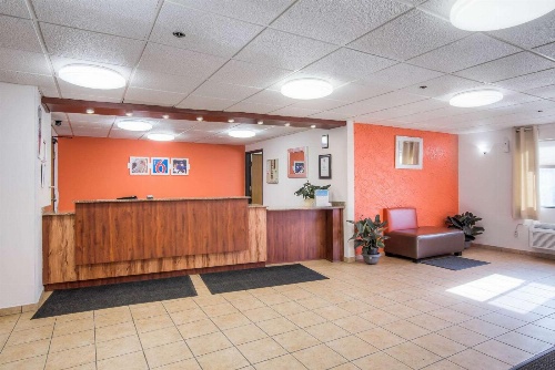 Motel 6-Bridgeview, IL image 1