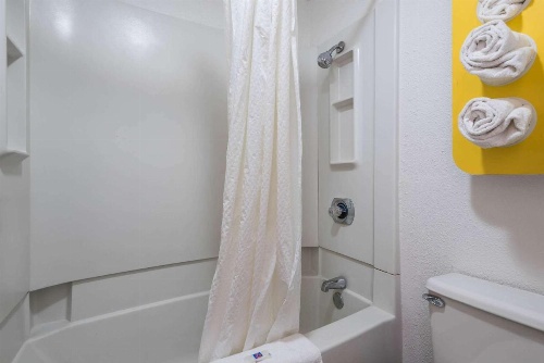 Motel 6-Bridgeview, IL image 9
